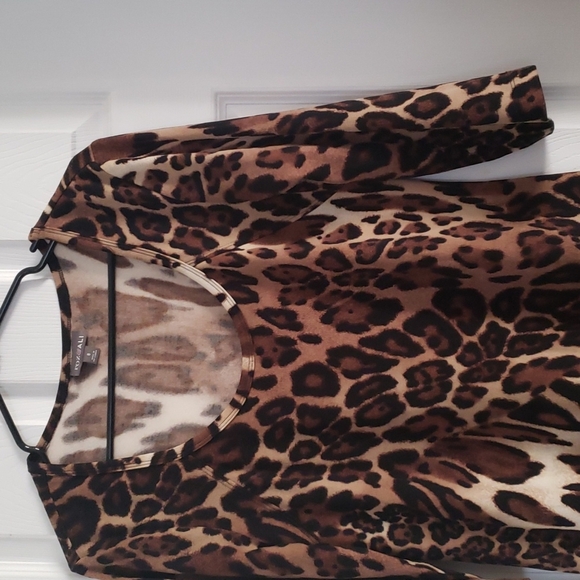 Roz & Ali 3/4 sleeve Dress - Picture 2 of 4